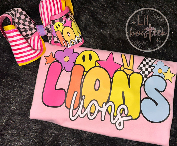 Colorful groovy Lions retro Tee